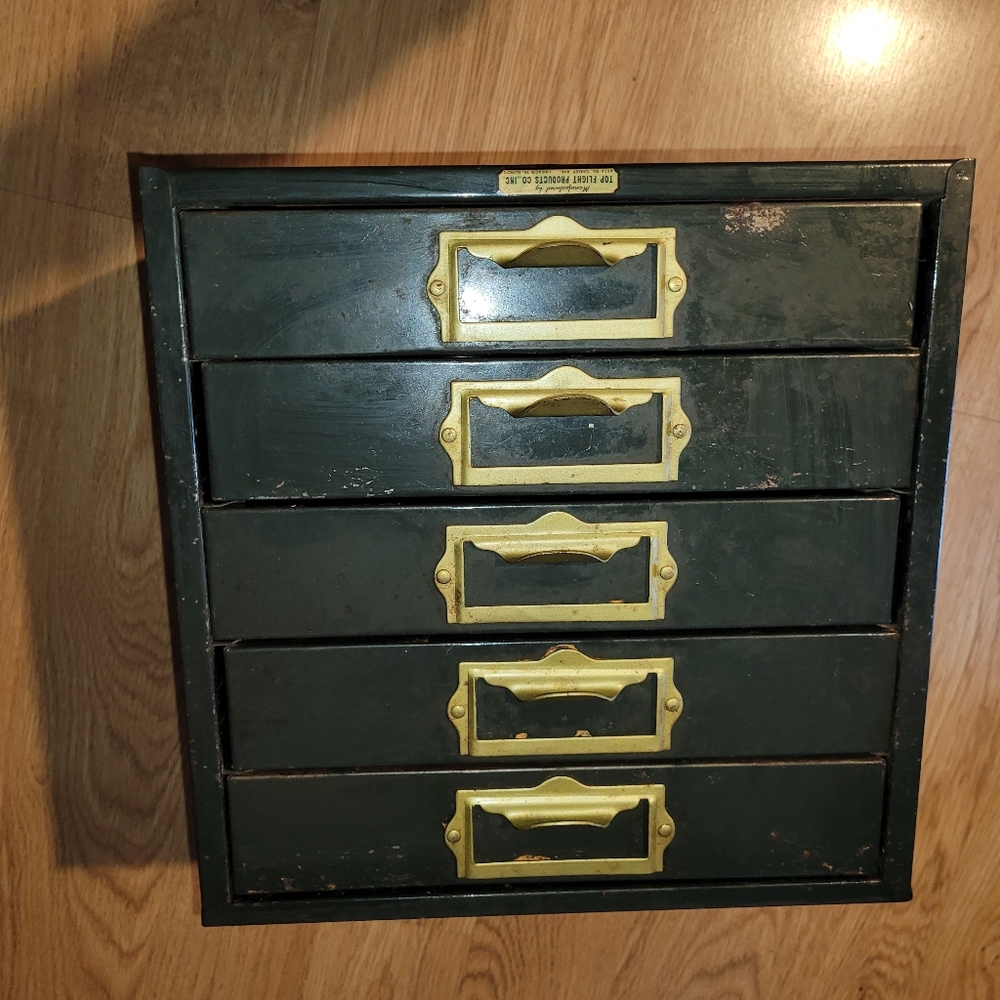 Vintage Desktop Cabinet - Picture 5 of 10